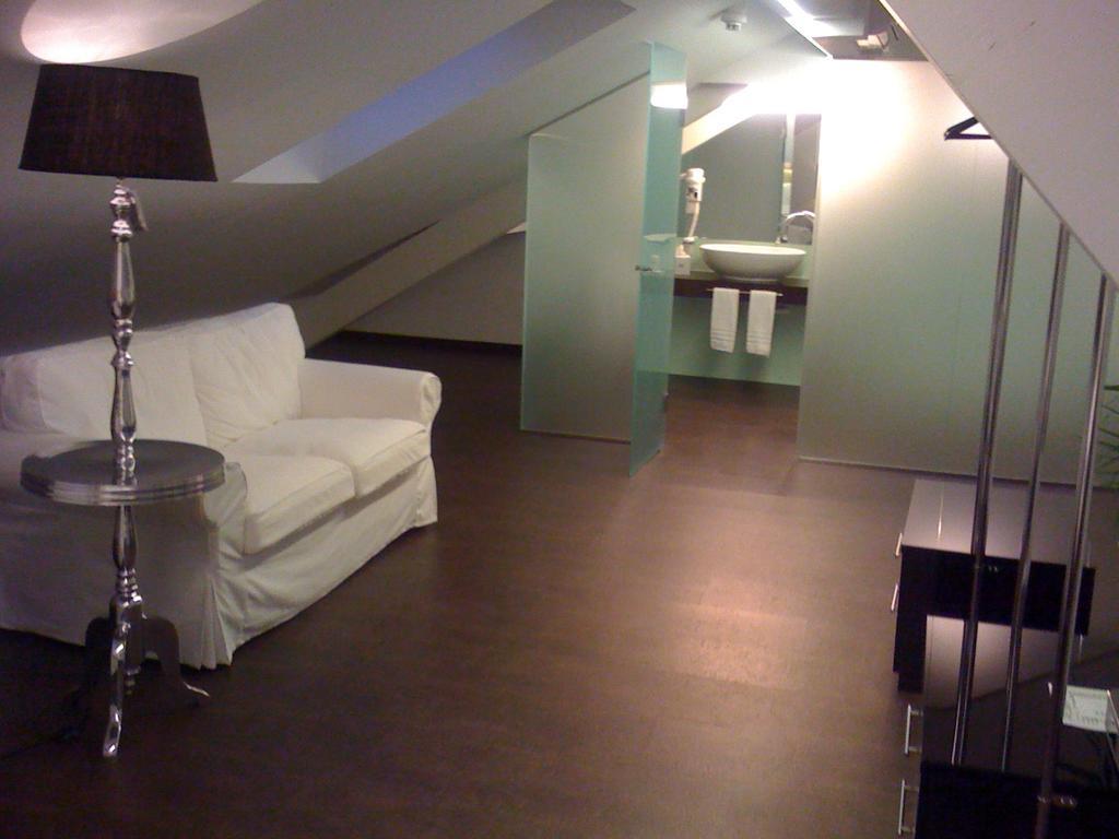 Boutique Hotel La Rinascente Locarno Exterior photo