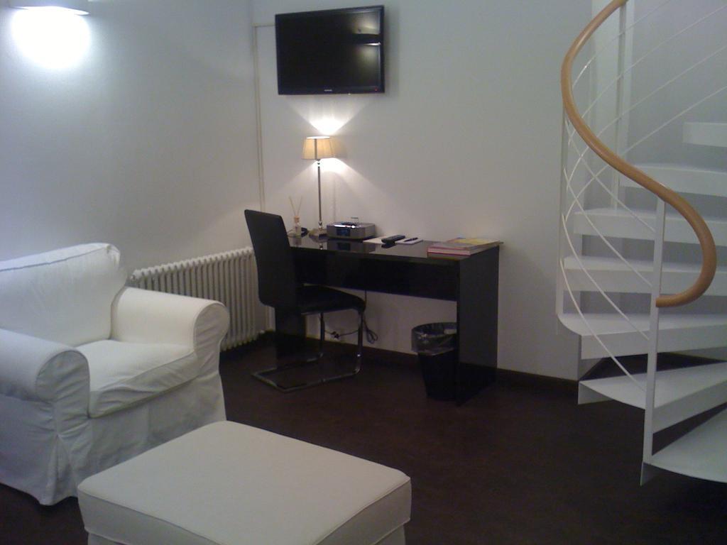 Boutique Hotel La Rinascente Locarno Exterior photo